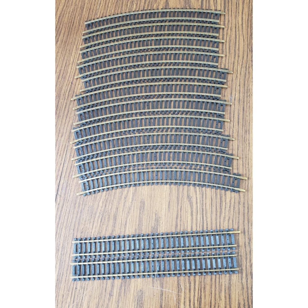 Tyco 13 pc Vintage Copper Track for HO Scale Electric Trains With Box